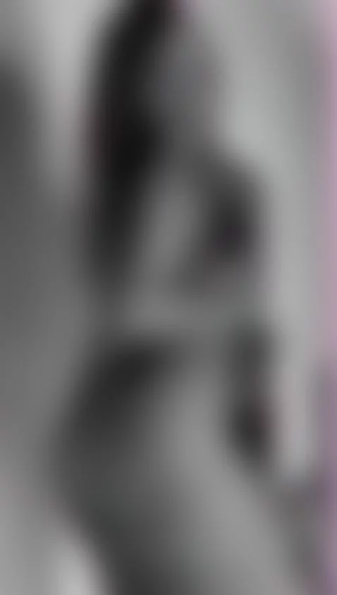 ONLINEEEEEEEEE! by ingriid