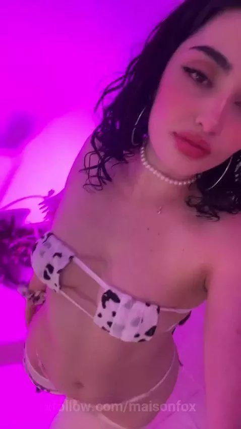 🫣💕 by maisonfox