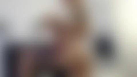 I love to massage my ass.🍑🍑 by marolly