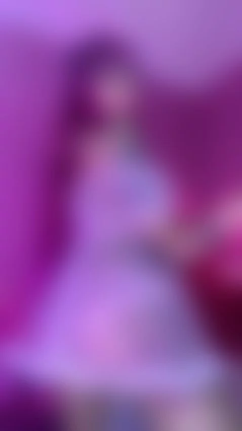 Jiggle jiggle in my room by pinktrouble