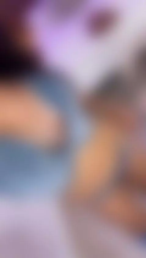 I am online now! Would you like to talk and have fun with a ... by sarah-stone