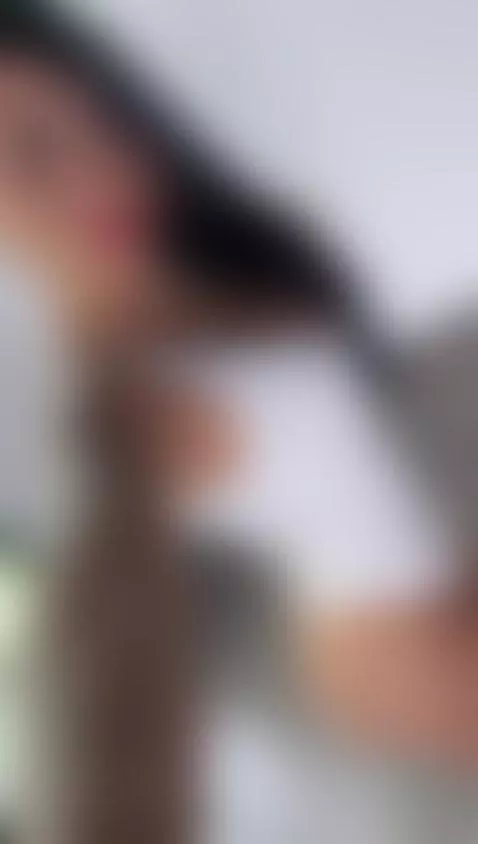 The sexy fitness girl colombian online now! by sarah-stone