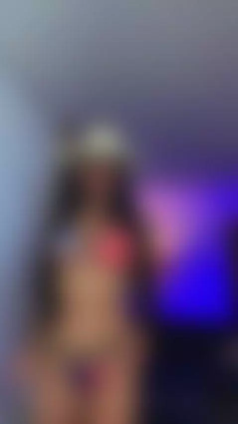 Happy 4th July! Sexy and beautiful colombiana online now! by sarah-stone