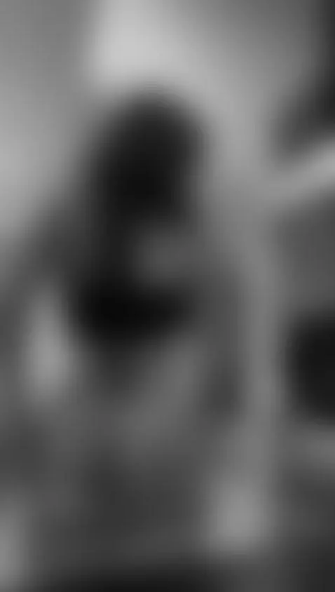 ✨ I'm online now, loves! ✨
Your Colombian goddess has arrive... by sarah-stone