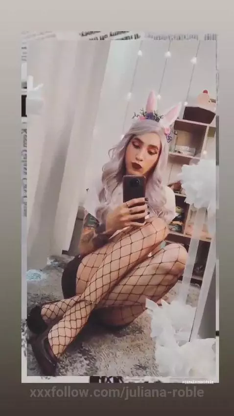 bunny by juliana-roble