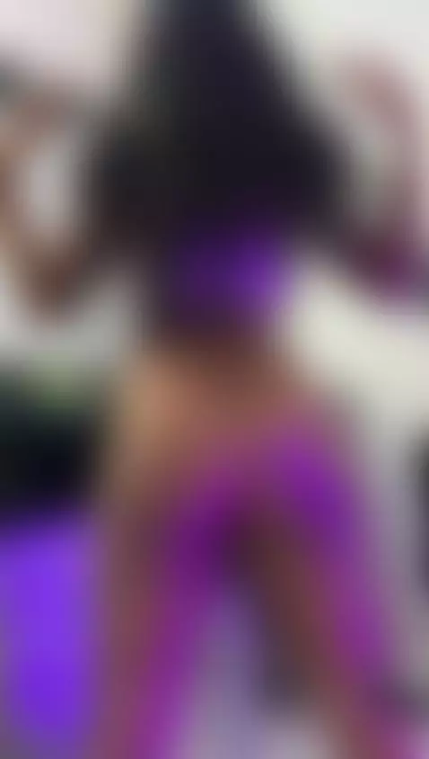 Come watch me lose control and soak the screen 🔥 by leylaroberth