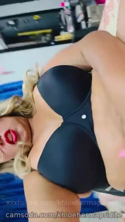 It’s me so horny by khloehermapridite