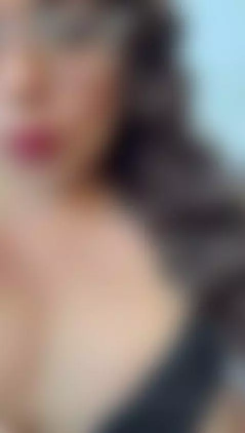 🔥 Just Feel the Vibe 🔥


Energy, rhythm, and pure confidence... by khloehermapridite