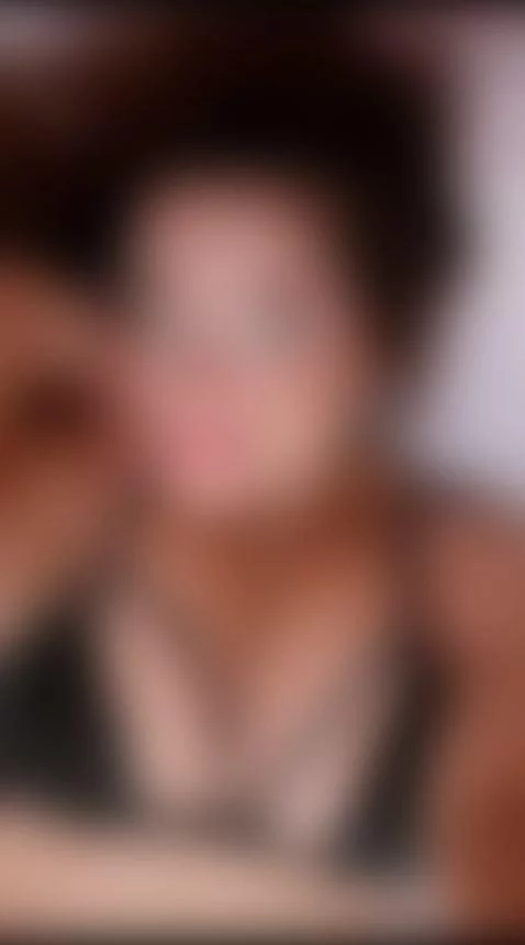 a kiss guys online now by marilynjones