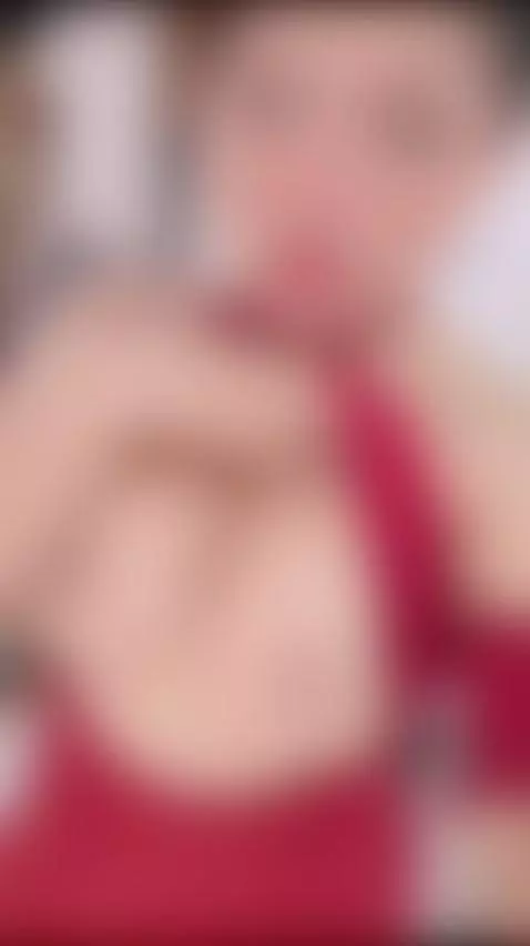 I want to get wet how hot I am by marilynjones