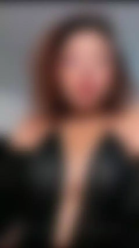 Hello !! Now I'm ready for you.. come I want us to play with... by marilynjones