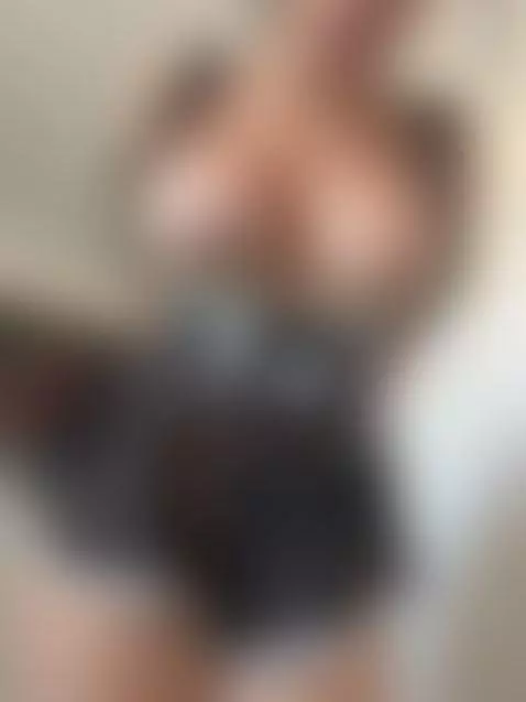 Come, I want you to suck me 😜 by cloewhiite