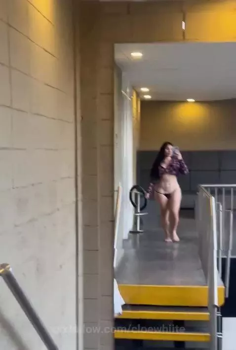 amo como me quedan los hilos ❤️‍🔥 by cloewhiite