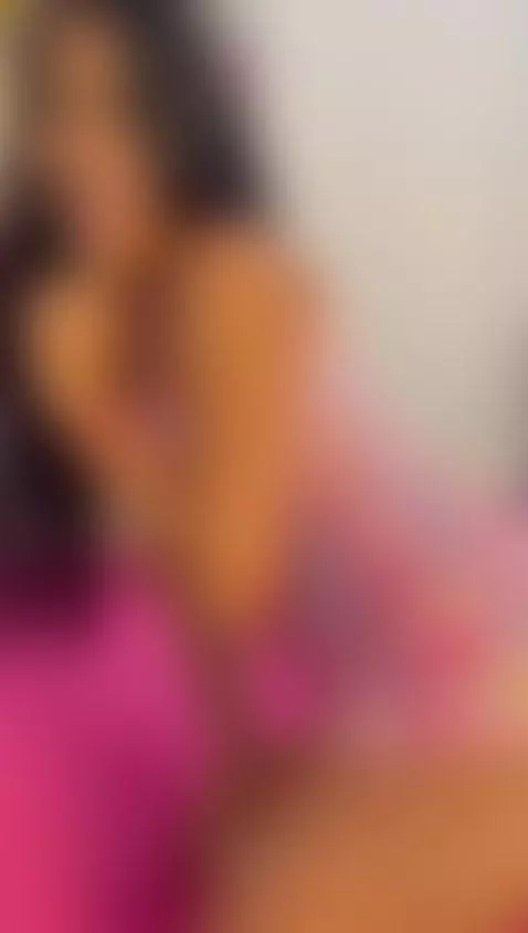 I'm feeling so sexy with my lil pijama. Come join me! by sophyangeell