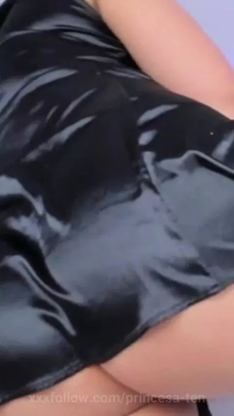 Play with my sexy ass, im feel so horny🔥😈 by princesa-ten