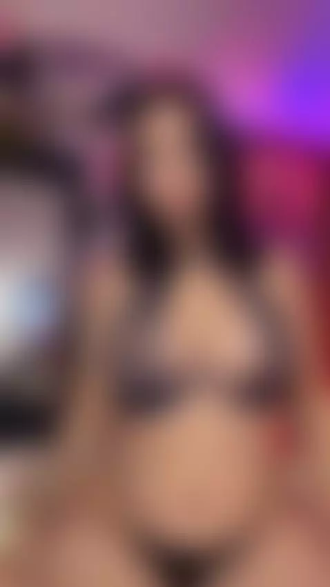 i esot gorbu in mu only 🥺😈40% descuento en tu primer med amo... by naylea2001