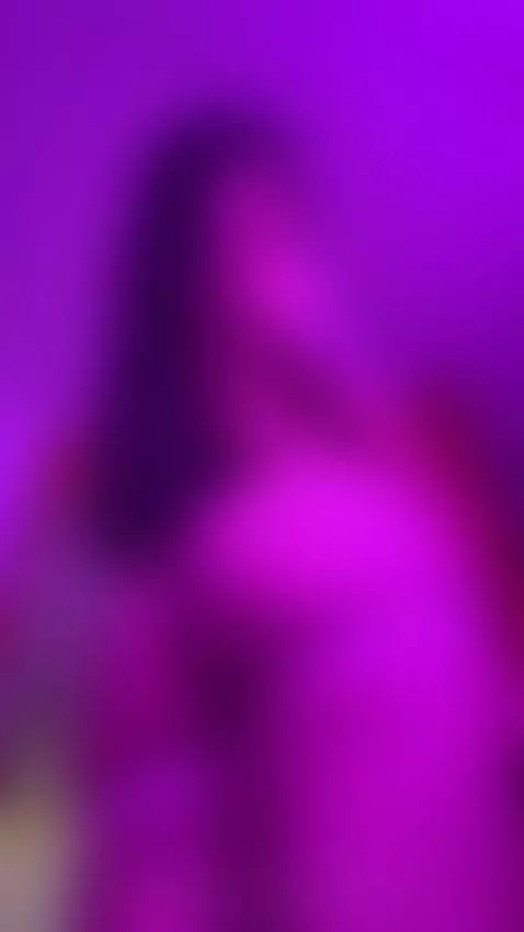 🤤Big Ass.... Big Purple Queen...🔥 by maria-19