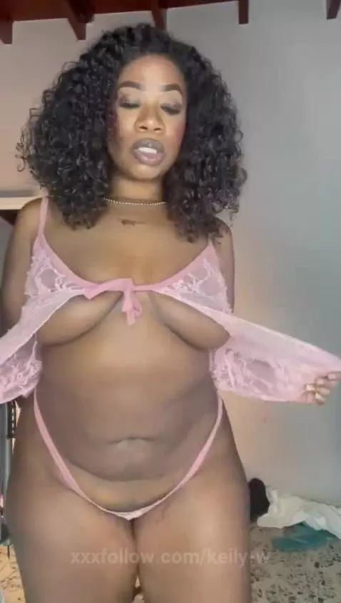 I'm waiting for you to have fun today 🥰🥵 by keily-w