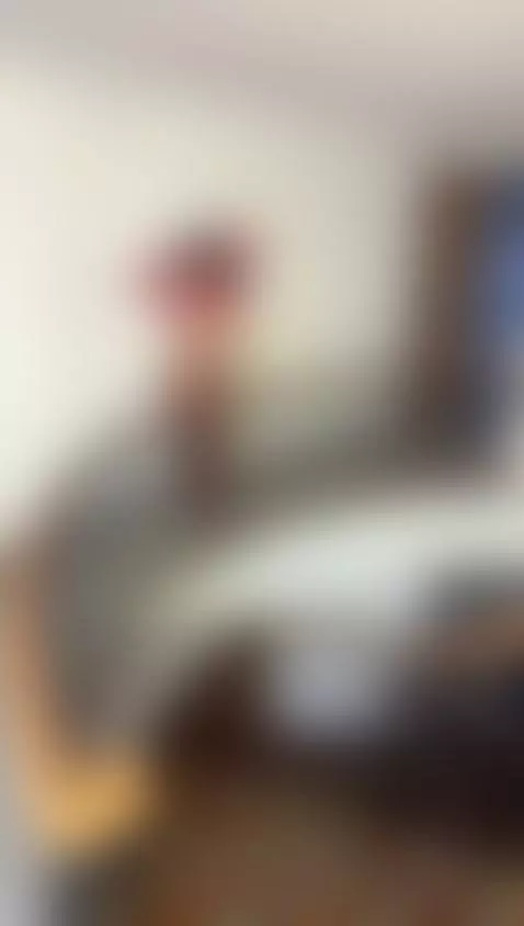 taking the opportunity to dance naked while my roomies are s... by nayla-potter