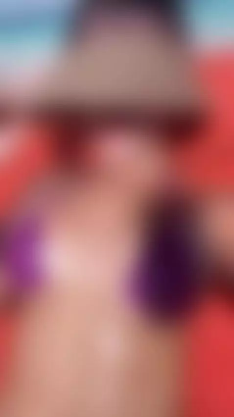 Hot tan lines 🥵 by dezzire