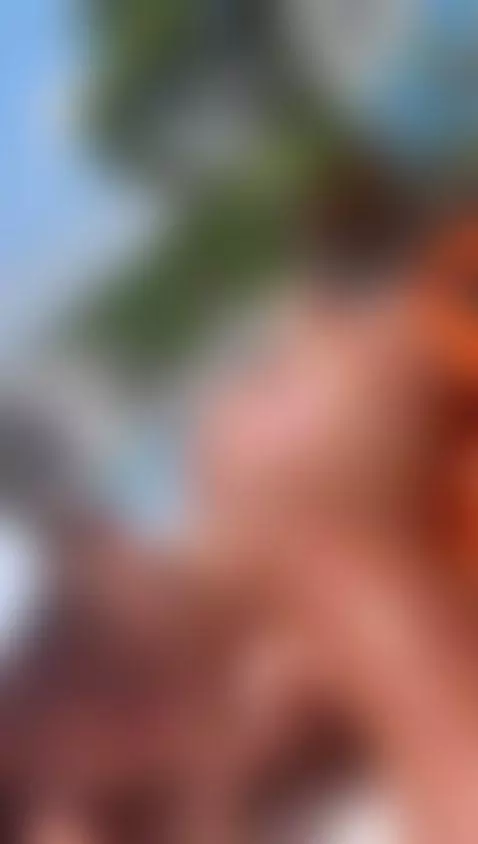 POOL DAY WANTS TO PUT CREAM ON MY BIG ASS by elianabortt