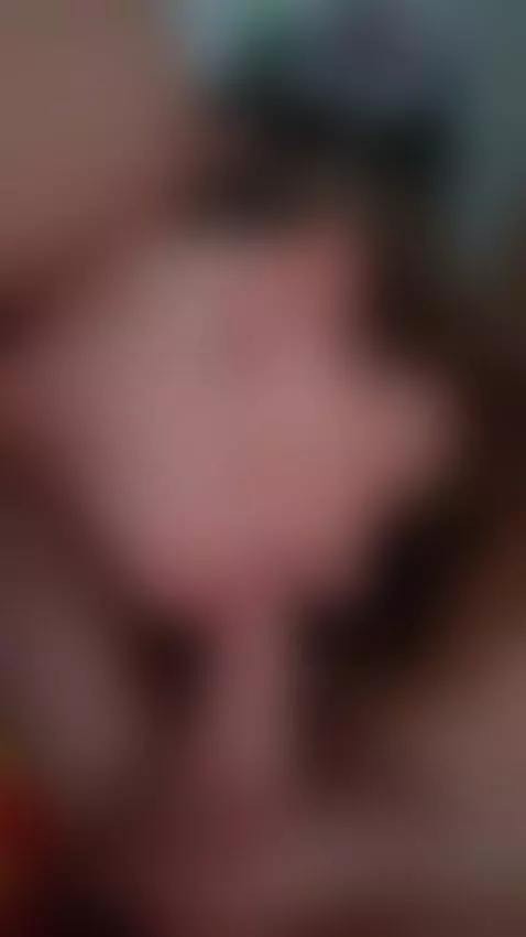 she loves to swallow that cock by augustspies222