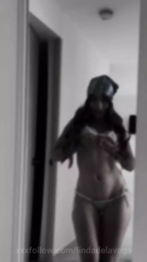 un sexy strepteae by lindadelavega