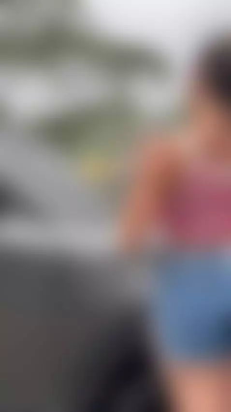 Do you want us to wash your car? by lindadelavega