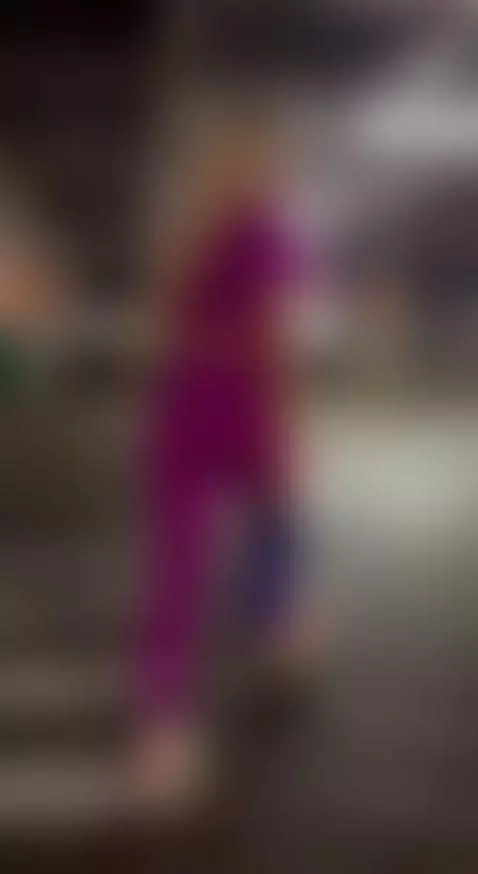 someone records my ass in a public parking lot by lindadelavega