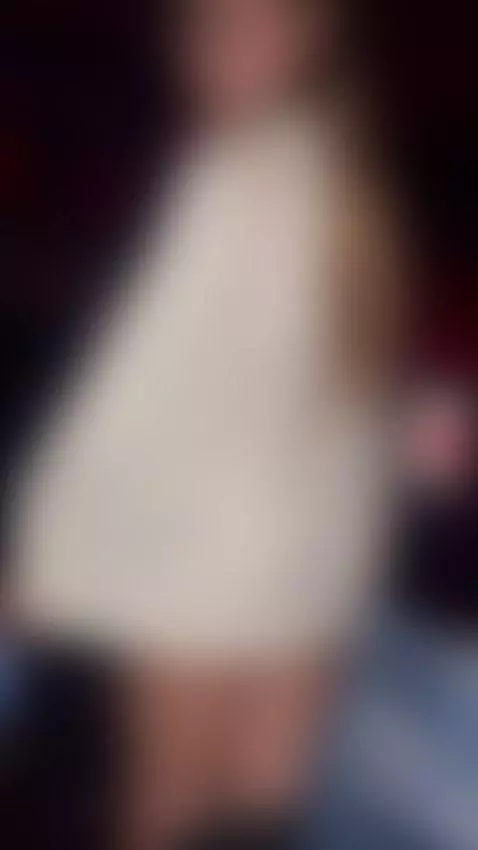 Being naughty at the cinema by lindadelavega