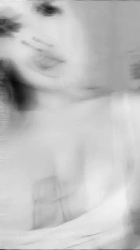 Do you want to see it with better definition?
Check my profi... by lindadelavega