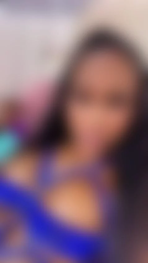 Cum in my tongue, love! 💋😈Dont forget to follow me by lilafacchini