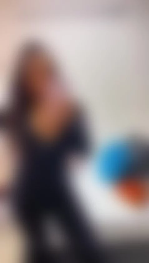 Caress my tits 😈🔥Dont forget to follow me by lilafacchini