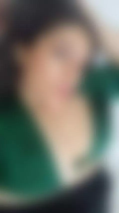 sex milf by perla-booms