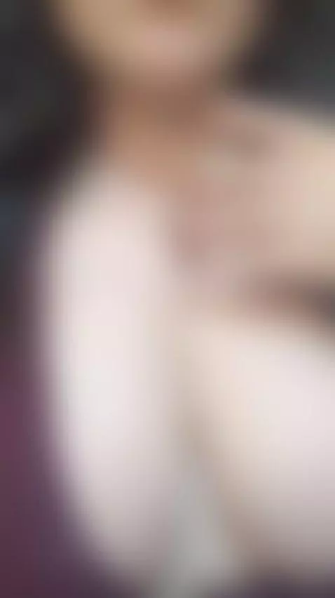 Come worship your goddess by perla-booms