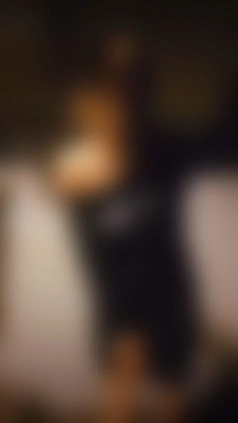 Have you seen my silhouette 💋💋💋💋 by hannahkisses