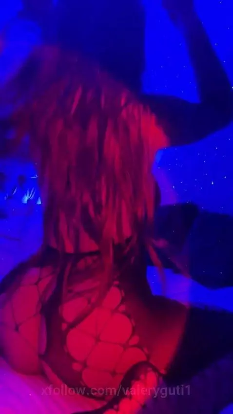 It's just a little bit of what we can do if you dare
Like th... by valeryguti1