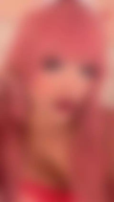 Zero two is olloking her cloud.. online by isabellaparker