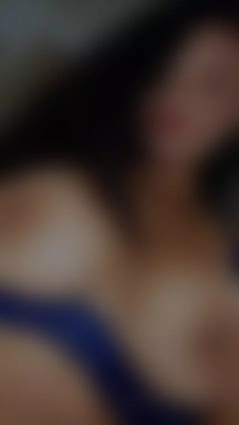 https://www.camsoda.com/zandycooper?id=zandycooper
Pinch my ... by zandycooper