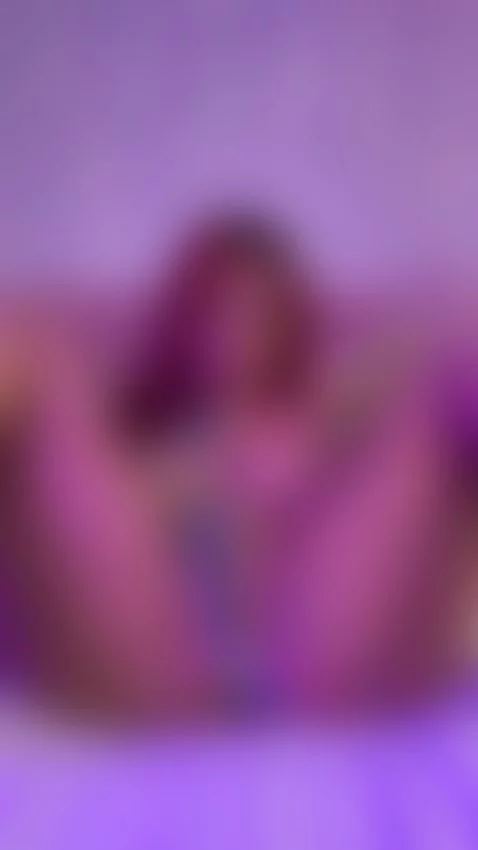 playfull girl by aikabett