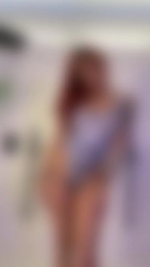 Hot anime girl by aikabett