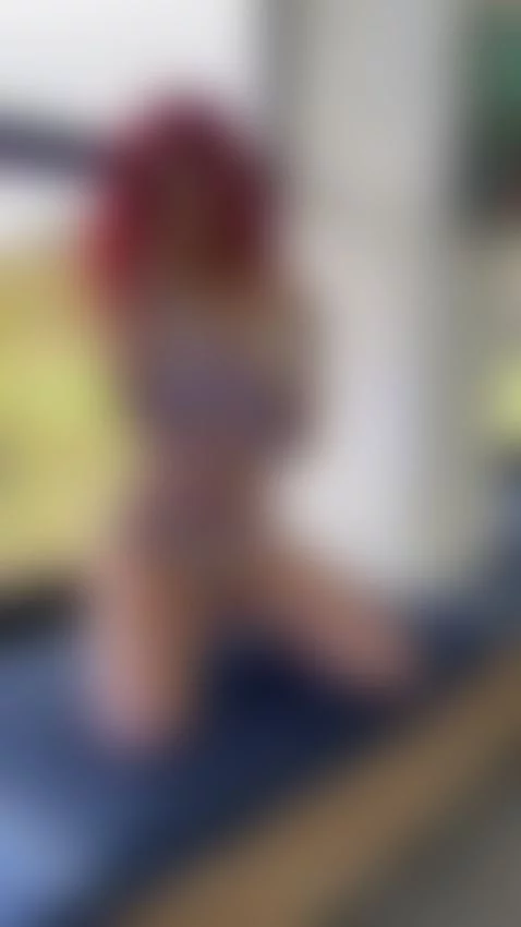 A little shy, but I like to get naked for u! 😏 by aikabett