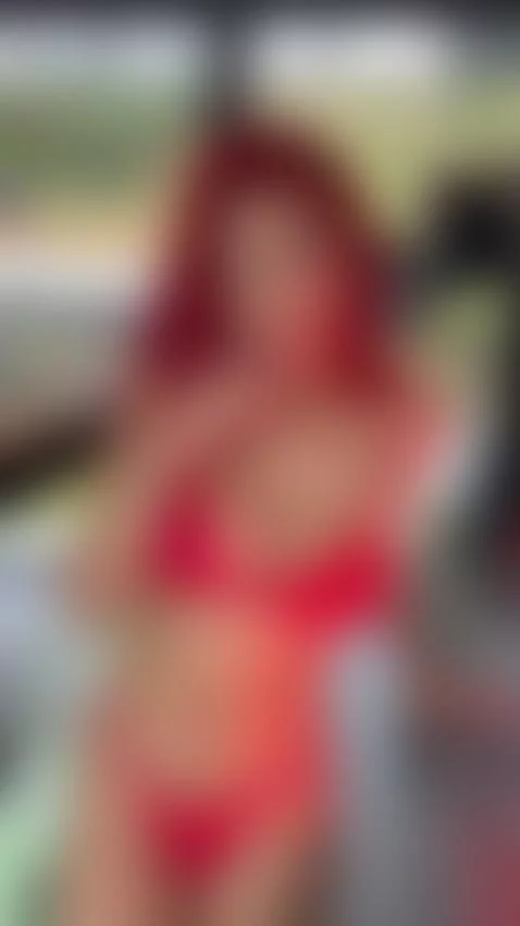 I love red color 😜 by aikabett