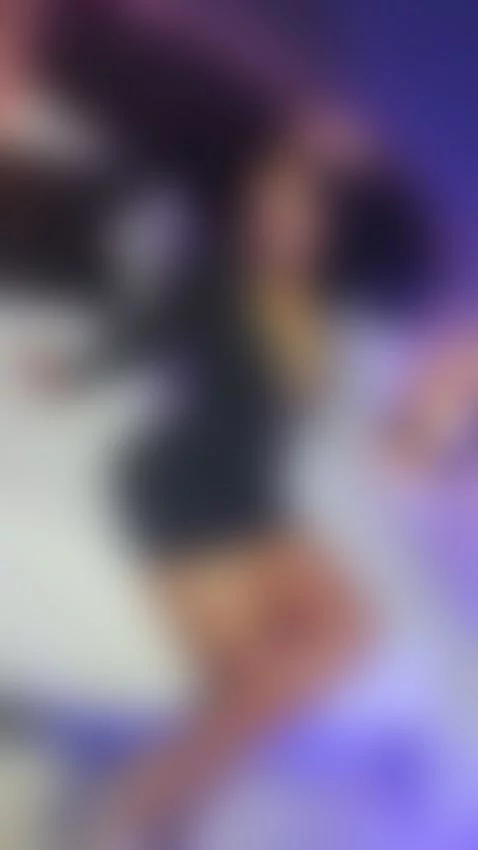 feeling!!! 🟣🖤🟣 by alicciabrown