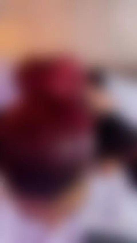 Come to my living room, I know you like to see my big tits. by catalleyahott