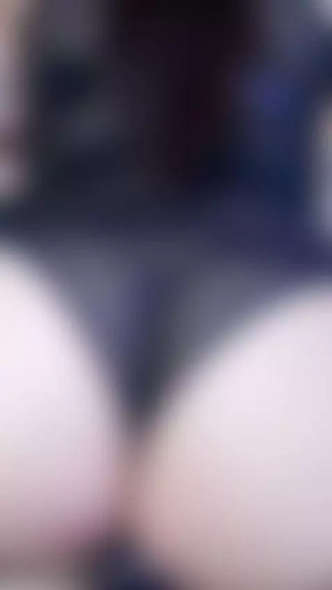 Do you like how I move my butt? by charlotte-germanotta