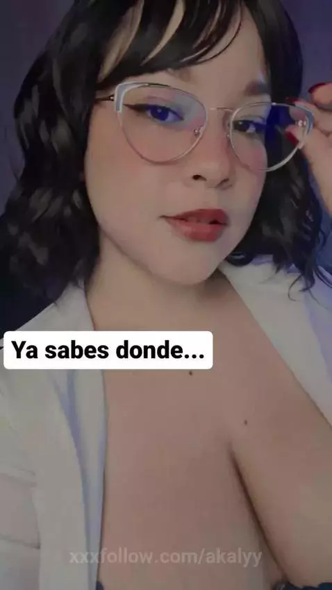 come see me on manyvids by akalyy