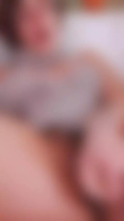 I love playing with my tight pussy 😩 by nikaxreznik