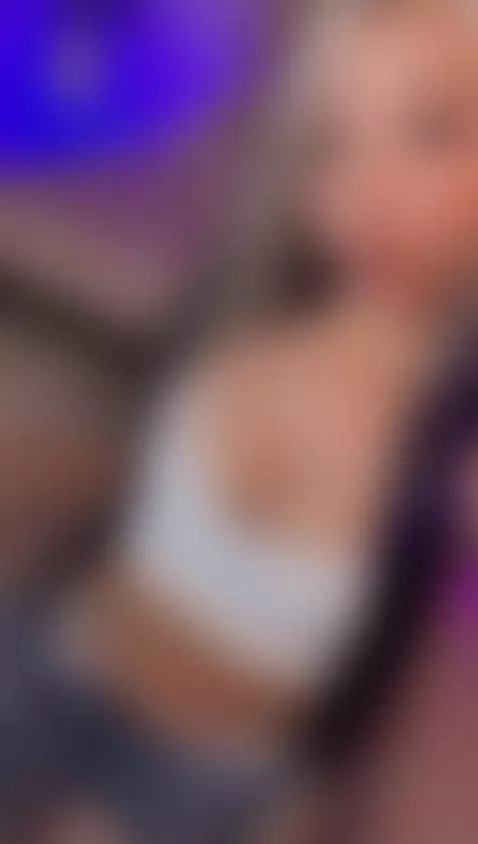 Friyay!! by gabriela-klum