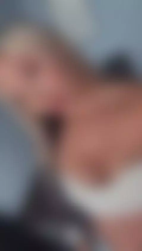 hii🎀 by gabriela-klum